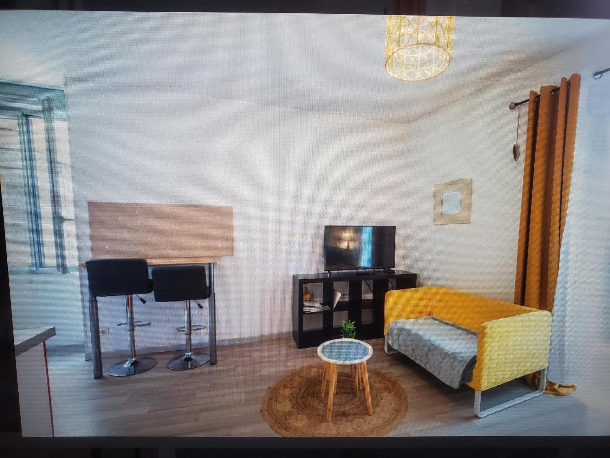 Studio Au Coeur De Viviers 外观 照片